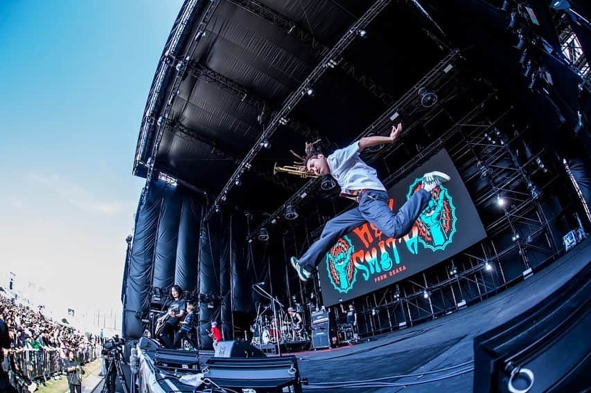 のインスタグラム：「"JAPAN JAM 2023" 千葉市蘇我スポーツ公園  ありがとうJAPAN JAM  今日初めてヘイを観てくれた人たち これからよろしく〜！  いつも観てくれてる人もありがとう〜！  📷 @hayachinphoto」