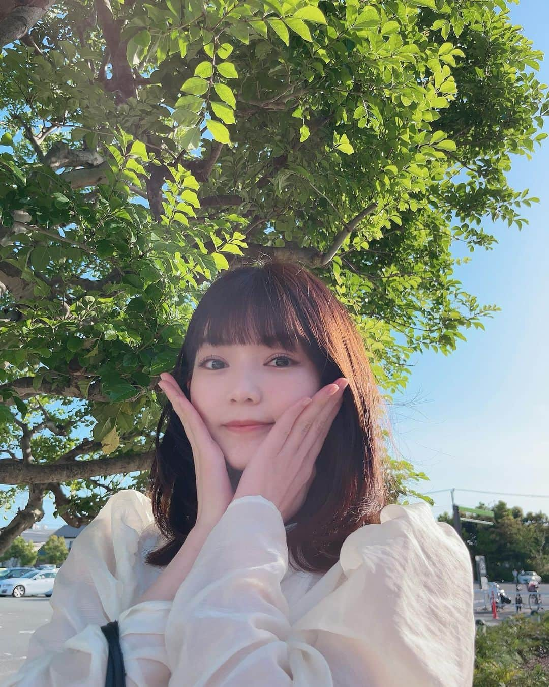 平塚日菜さんのインスタグラム写真 - (平塚日菜Instagram)「.  .  .  GWです！🌱🏋🏻‍♀️🫧」5月4日 20時44分 - hiratsukahina