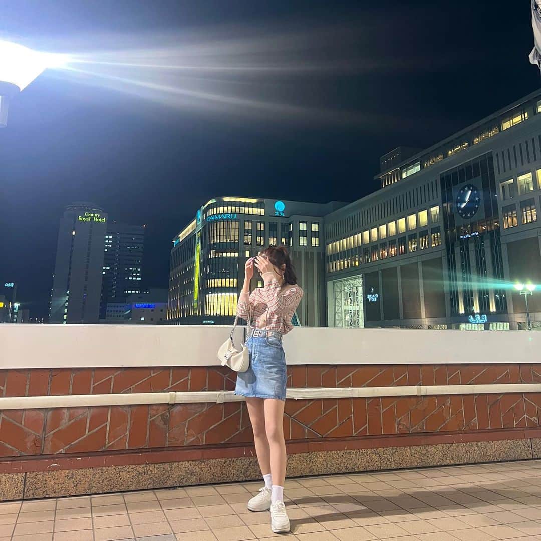 のインスタグラム：「#mayus_style_ 🩵🩷  北海道ってやっぱ落ち着くんだよね😌 1週間リフレッシュ出来たからまた明日からも頑張るっ！💪🏻」
