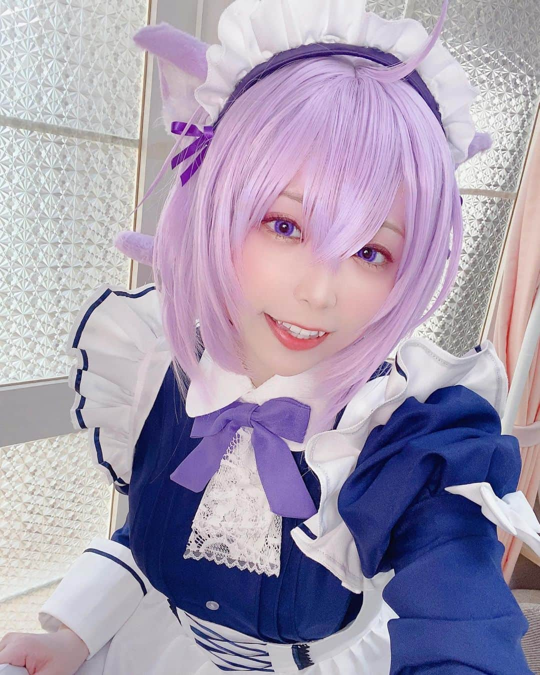 小桃のインスタグラム：「メイドおかゆ🧹🍙✨  #猫又おかゆ #nekomataokayu #okayu #hololive #ホロライブ #猫又おかゆコスプレ #nekomataokayucosplay #cosplay #maid #メイド」