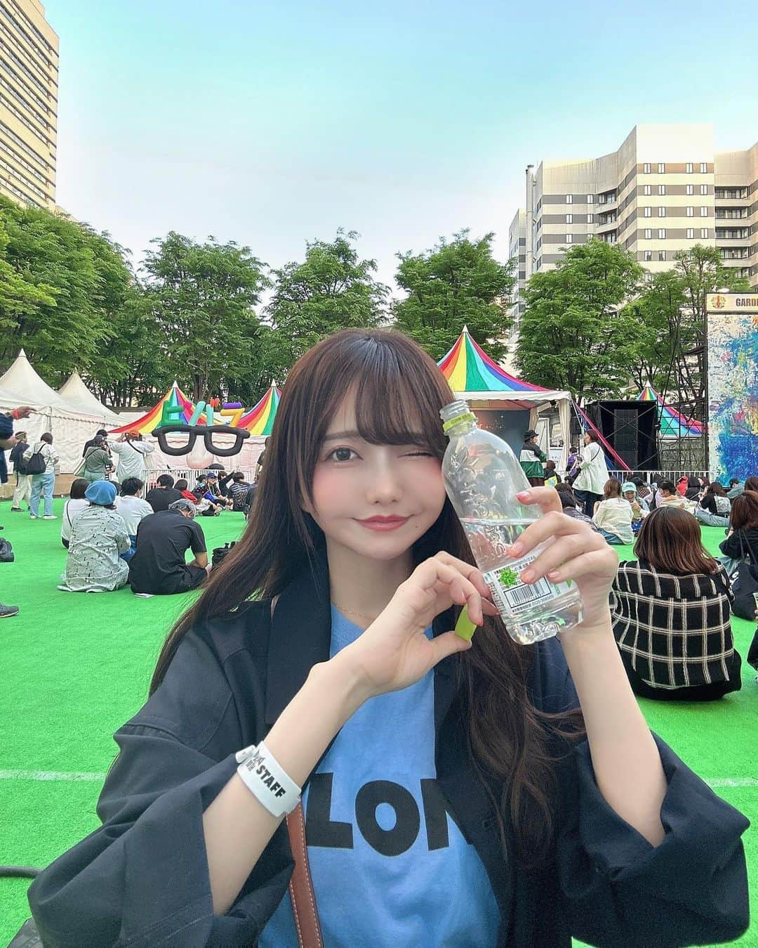 遠藤 玲奈 /endo renaのインスタグラム：「初ビバラロック🚩 クリープハイプ🫶！！！！！  #ビバラロック#ビバラロック2023#夏フェス#vivalarock#vivalarock2023 #クリープハイプ#vaundy#尾崎世界観 #簡単なあらすじなんかにまとまってたまるか」