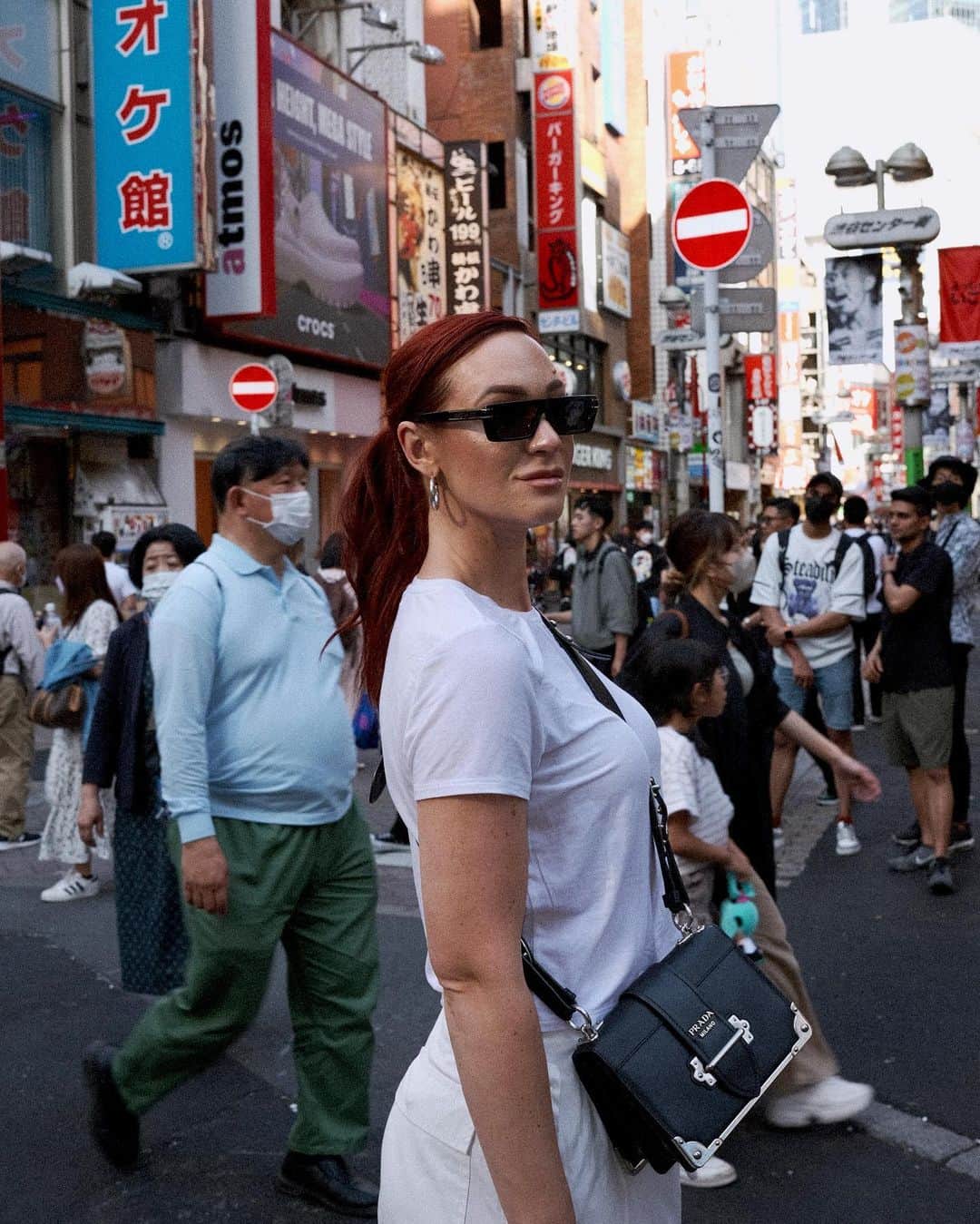 アリーシャ・マリーさんのインスタグラム写真 - (アリーシャ・マリーInstagram)「tokyo day 2 🥢🌸🗼🇯🇵  what do u want to see in my tokyo vlogs?!  #japan #filmphotography #tokyo #japanesestyle」5月4日 21時38分 - alisha
