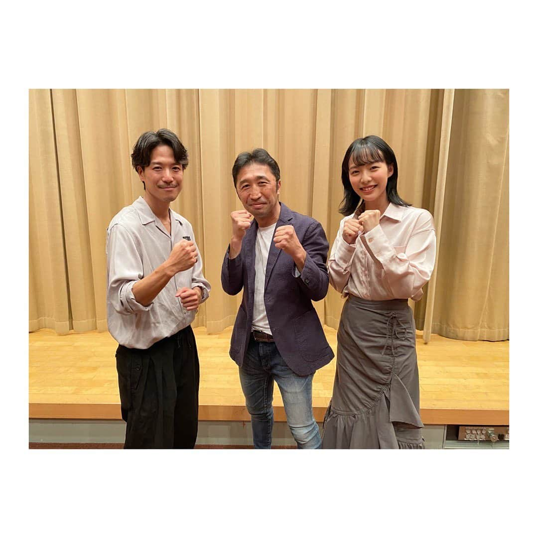 駒井蓮さんのインスタグラム写真 - (駒井蓮Instagram)「- ⁡ 今週の #駒井蓮のニポミン！は NHK FM、5月5日(金)AM11:25〜11:50放送📻 ⁡ ゲストには、 元プロボクシング・ＷＢＣ世界フライ級チャンピオンの #内藤大助 さんをお迎えします🥊 ⁡ 内藤さんの故郷、北海道豊浦町のお話や 昔から民謡が大好きだったというお母さんの思い出などについて伺います！ ⁡ 収録では、表情豊かに楽しそうにお話しされているのがとても印象的でした😊  是非是非お聴きください！ ⁡ ⁡ ⁡ また、本番組は放送後から一週間、ラジオアプリ「らじる☆らじる」「radiko」でお聴き頂けますので、お好きな時間に是非是非📻🎧  #ファイティングポーズも一緒に #大感激🙏 ⁡ ⁡ #民謡アンバサダー」5月4日 21時30分 - ren.komai_official