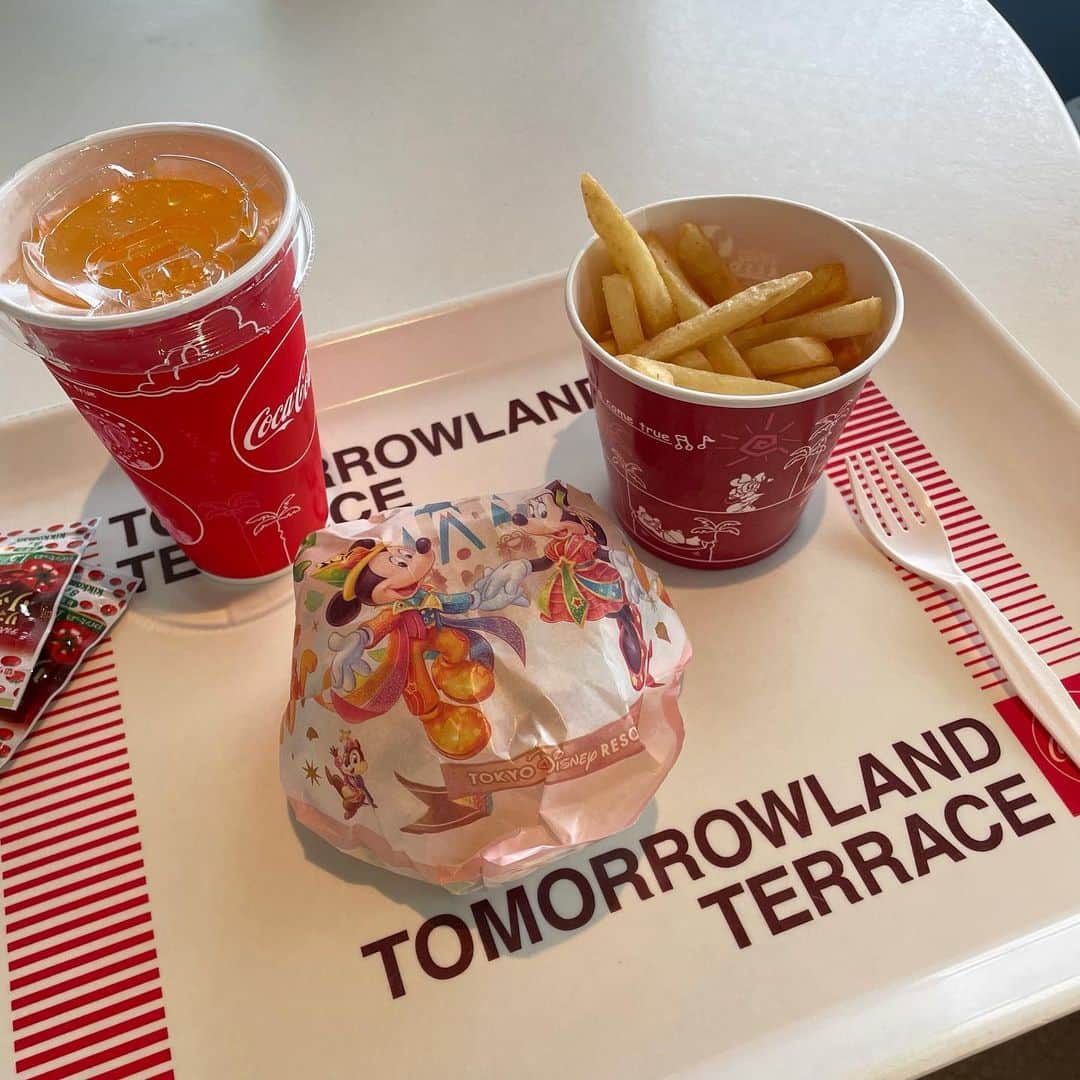 杉浦みずきのインスタグラム：「. 🍔」