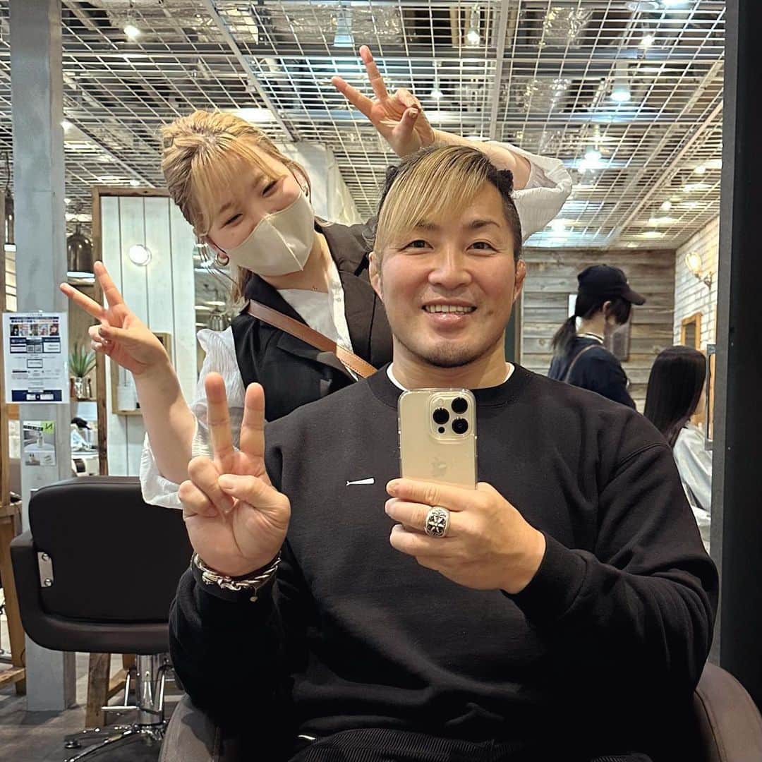棚橋弘至さんのインスタグラム写真 - (棚橋弘至Instagram)「昨日の #hairstyle 💈 #博多」5月4日 22時42分 - hiroshi_tanahashi