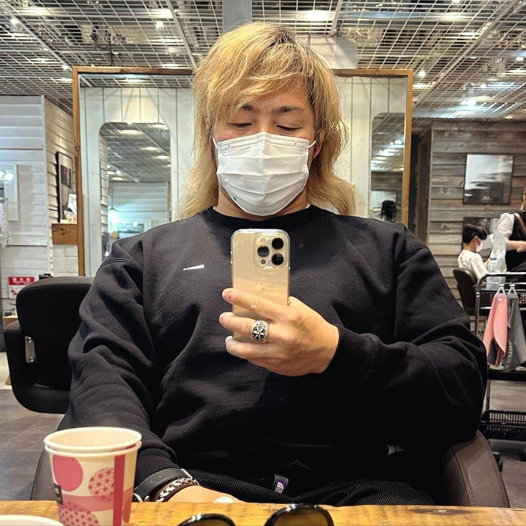 棚橋弘至さんのインスタグラム写真 - (棚橋弘至Instagram)「昨日の #hairstyle 💈 #博多」5月4日 22時42分 - hiroshi_tanahashi