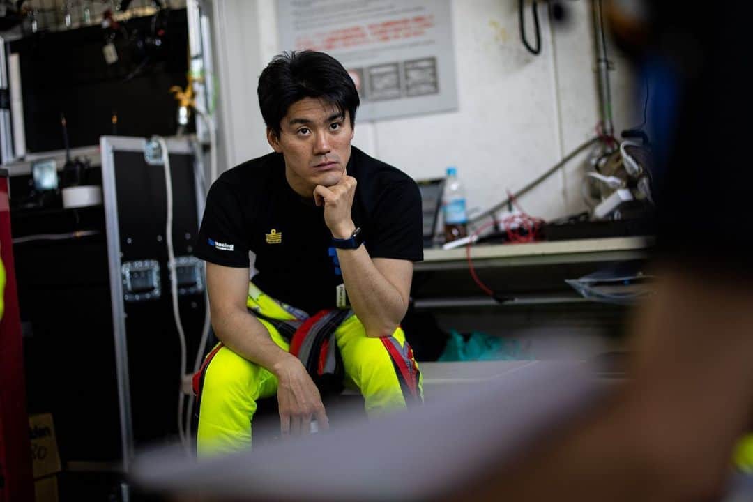 小河諒さんのインスタグラム写真 - (小河諒Instagram)「SUPERGT  織戸さんと永井選手 そしてチームの皆んなが作り上げて来た素晴らしい雰囲気の中 日本最高峰のレースにデビューしました。  望んでいた結果とはなりませんでしたが、 今まで培って来たものを出し切る事ができました。  観客の皆さんのパワー💪 SUPERGTの素晴らしさを実感。  8月の富士大会までには さらに速く、強くなって帰って来ます‼️  ありがとうございました！  #SUPERGT」5月4日 23時20分 - ryo_ogawa_