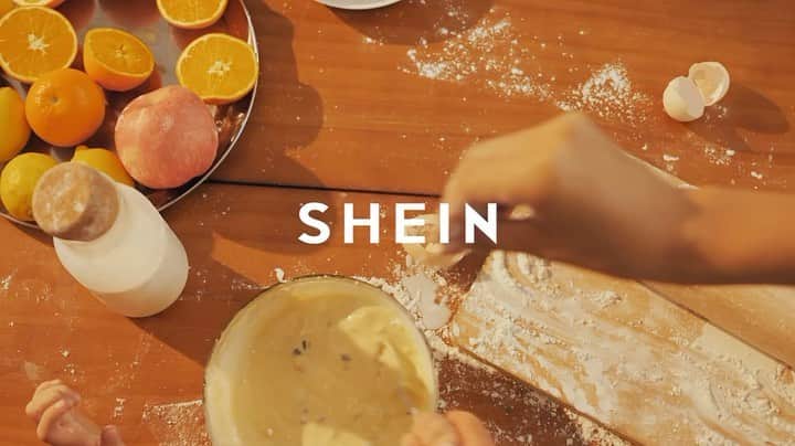 SHEINのインスタグラム：「ALL TOGETHER NOW  Family get-togethers have never looked better!  SITTING PRETTY>https://shein.shop/ow2np0q  #MakeHerDay」