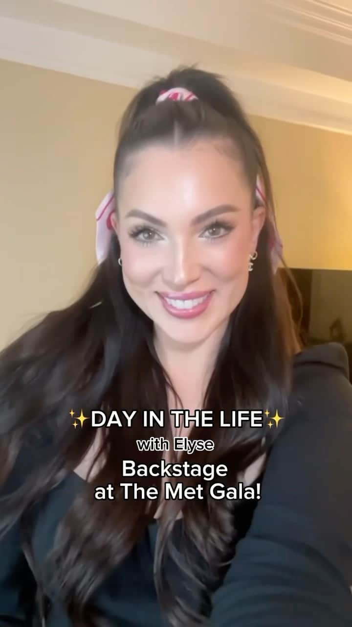 Too Facedのインスタグラム：「Come backstage at the #MetGala with Executive Global Beauty Director @elysereneau 😍💖🌟 #toofaced #tfcrueltyfree」