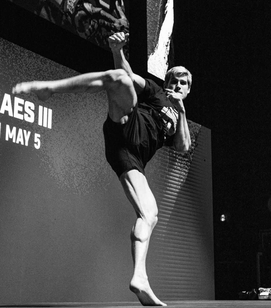 セージ・ノースカットのインスタグラム：「Catch me back in action tomorrow on @primevideo for @onechampionship #ONEFightNight10」