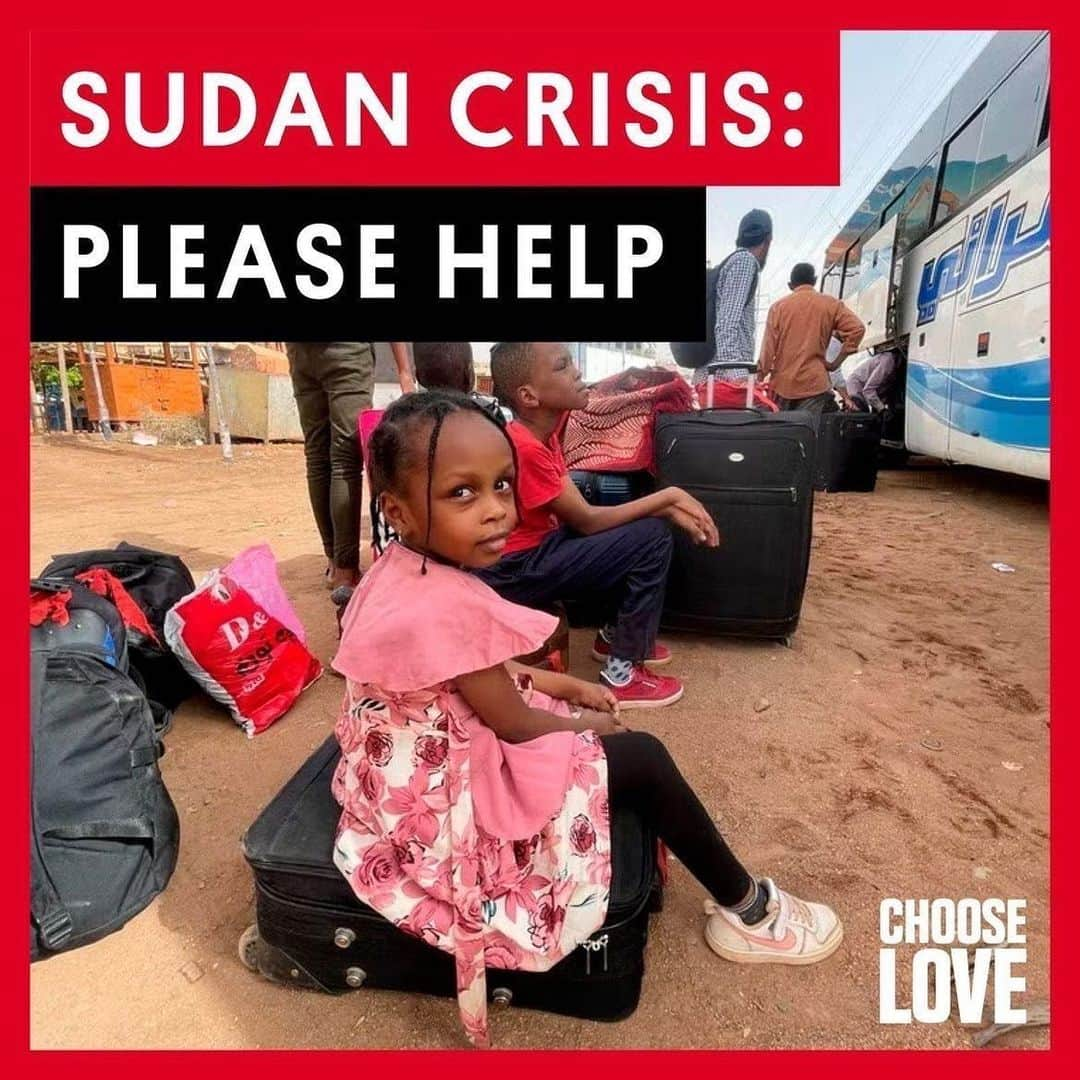 ジム・スタージェスのインスタグラム：「Don’t forget the people of Sudan. Please help my friends @chooselove raise urgently needed funds for people fleeing the conflict zone in Sudan so that as many people as possible can find safety and get the support they need - you can help and donate by clicking the link in bio」