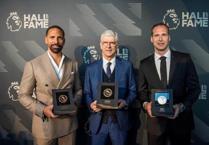 ディディエ・ドログバのインスタグラム：「Welcome to the @premierleague Hall Of Fame to these guys!!! From one the Best center back of the EPL @rioferdy5 , to the most loved and charismatic French Man in England apart from @ericcantona 😉 Arsène Wenger, and The KING of Clean Sheets @petrcech  Well deserved recognition 👏🏾👏🏾👏🏾👏🏾👏🏾👏🏾」