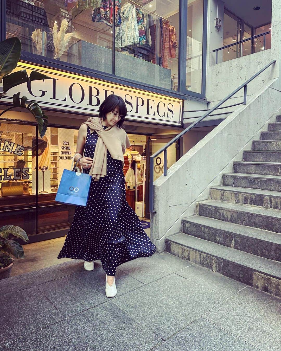 風間ゆみえのインスタグラム：「眼鏡は人の印象をつくる  とても重要なファクターよね🤓e✨  #ゆみえのおしゃれごと  #yumie_k_style  @roomys.official」
