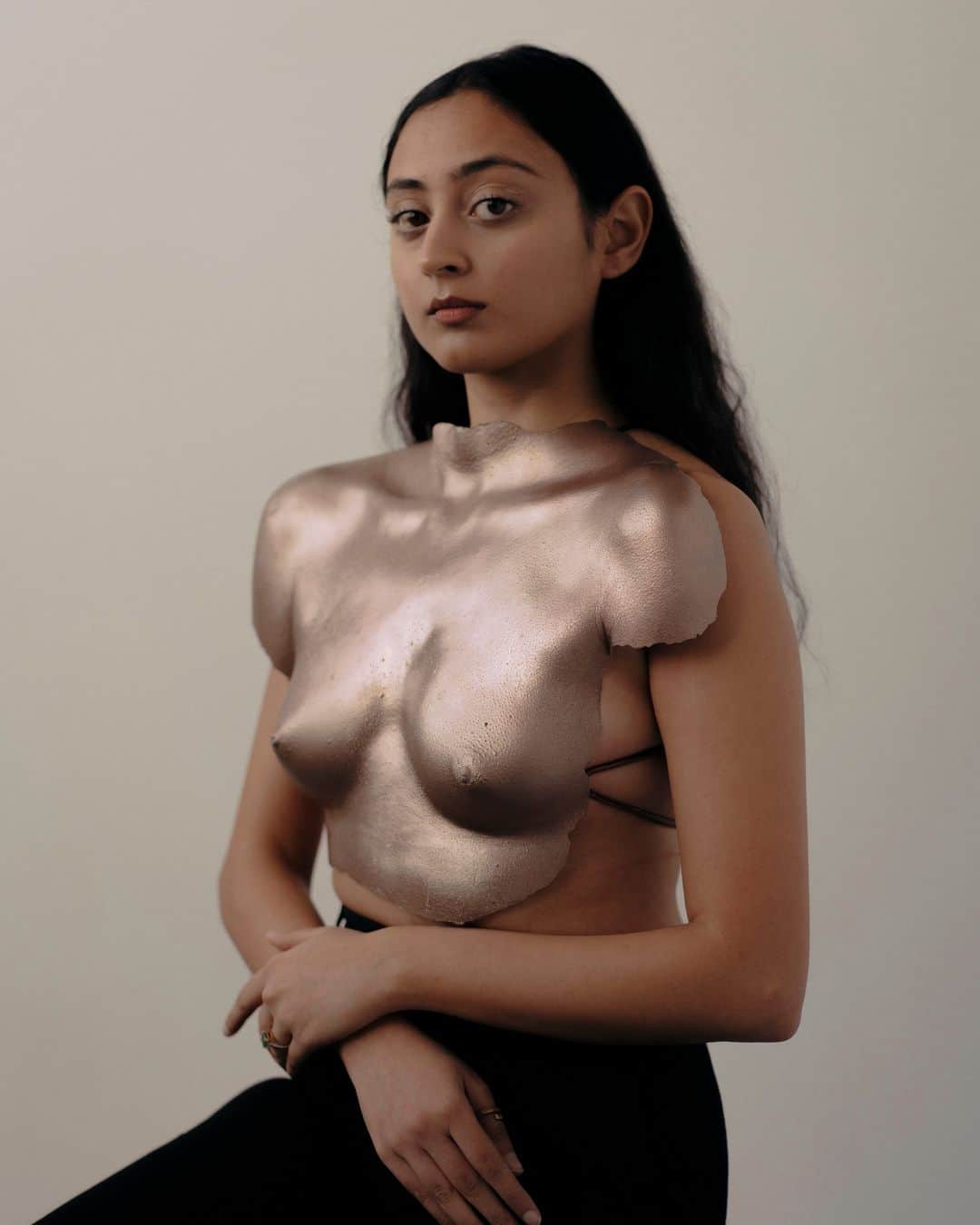 New York Times Fashionさんのインスタグラム写真 - (New York Times FashionInstagram)「Misha Japanwala, a visual artist, spent several months last year making body castings of local women and LGBTQ people in Karachi, Pakistan, where she grew up. The nipples she plaster cast from the bodies of 70 anonymized Pakistani people are part of Japanwala’s new collection, “Beghairati Ki Nishaani: Traces of Shamelessness,” showing at Hannah Traore Gallery in Manhattan through July 30.   Her work aims to be a historical record of a population governed by the laws of shame.  In a country where violence against women, including “honor killings,” is rampant, attending an Aurat (Women’s) March, a rally for women’s rights, has led to threats of murder and rape.  “When so much of our existence has been subject to a campaign of disappearance, this collection is a present day, physical reminder that our lives and our stories are part of the fabric of our people, and will continue to be so even hundreds of years from now,” Japanwala said in an interview with The New York Times.  As her work gained visibility, the comments under pictures of her work on Instagram were littered with strangers calling her shameless and obscene.As a result, Japanwala developed an obsession with the concept of shame, transforming shamelessness into an area of study. There are three parts to the collection: the core, a series of body castings of Pakistani artists and painters who embrace shamelessness in the images they create.  See more of @mishajapanwala’s work at the link in bio. Photo by @zay.ira」5月5日 4時10分 - nytstyle