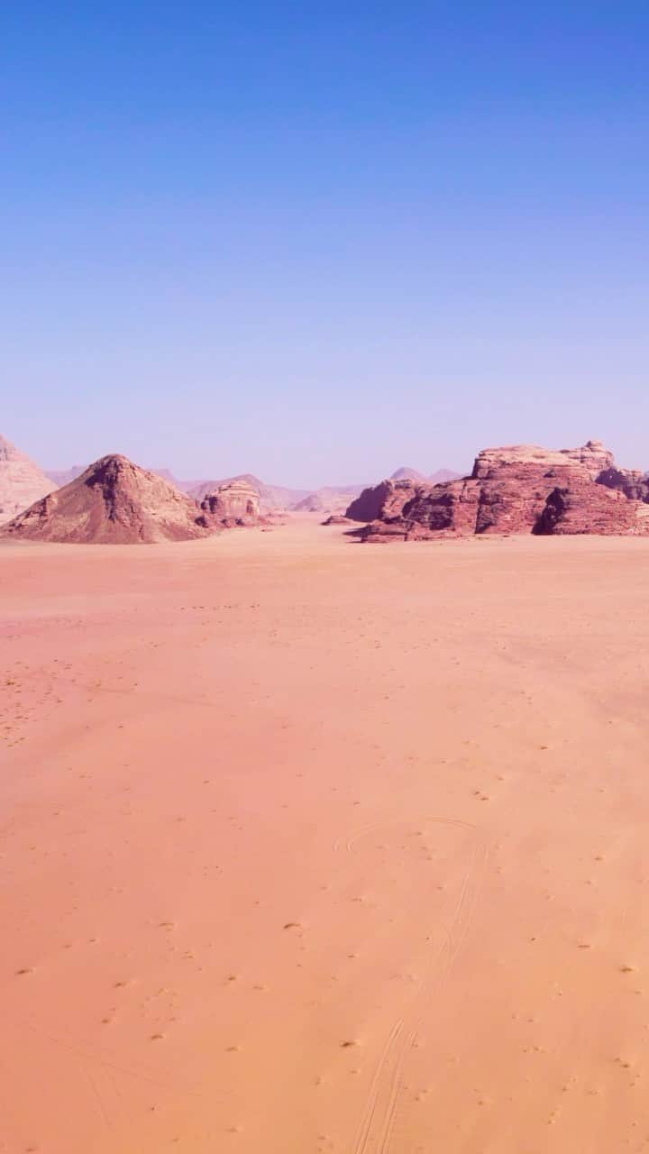 Lonely Planetのインスタグラム：「Wadi Rum’s out-of-this-world landscape has been featured in multiple #StarWars films✨ To see it for yourself, skip the spaceship and stick with 4WD or, if you’re up to it, ride through the sand on camelback 🐪」