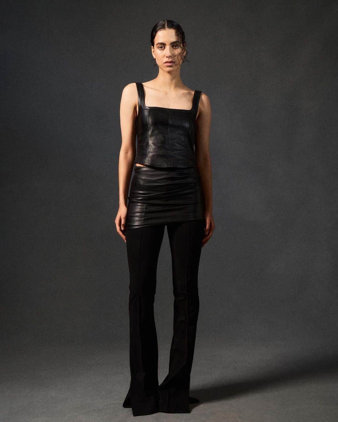 ヘルムート ラングのインスタグラム：「HELMUT LANG PRE-FALL 2023 COLLECTION - New York, N.Y. WWW.HELMUTLANG.COM」