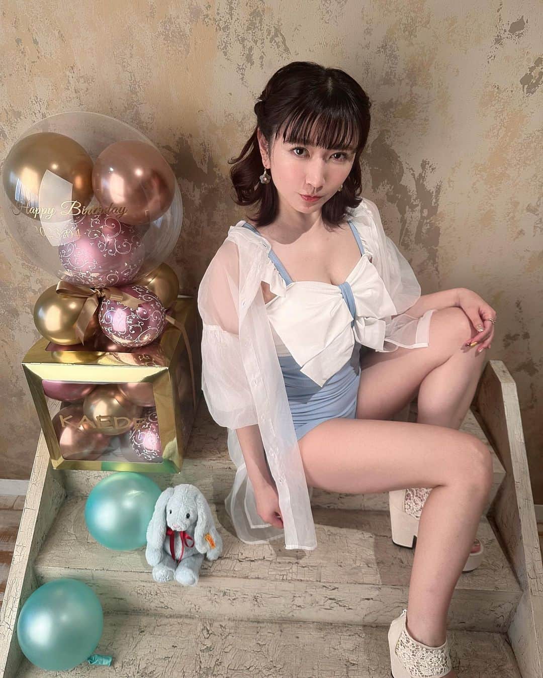 清水楓のインスタグラム：「🦈🦈🦈 ちょみーを添えて  #萌 #インスタグラビア #Instagravure  #pinupgirl #bajutidurseksi #me #like #fashion #japan #photo #instagood  #gravureidol #gravure #グラビア #Japanesegirl  #Instagravure #偶像 #モデル #撮影モデル  #撮影 #model  #gravure #グラビアアイドル #followme」