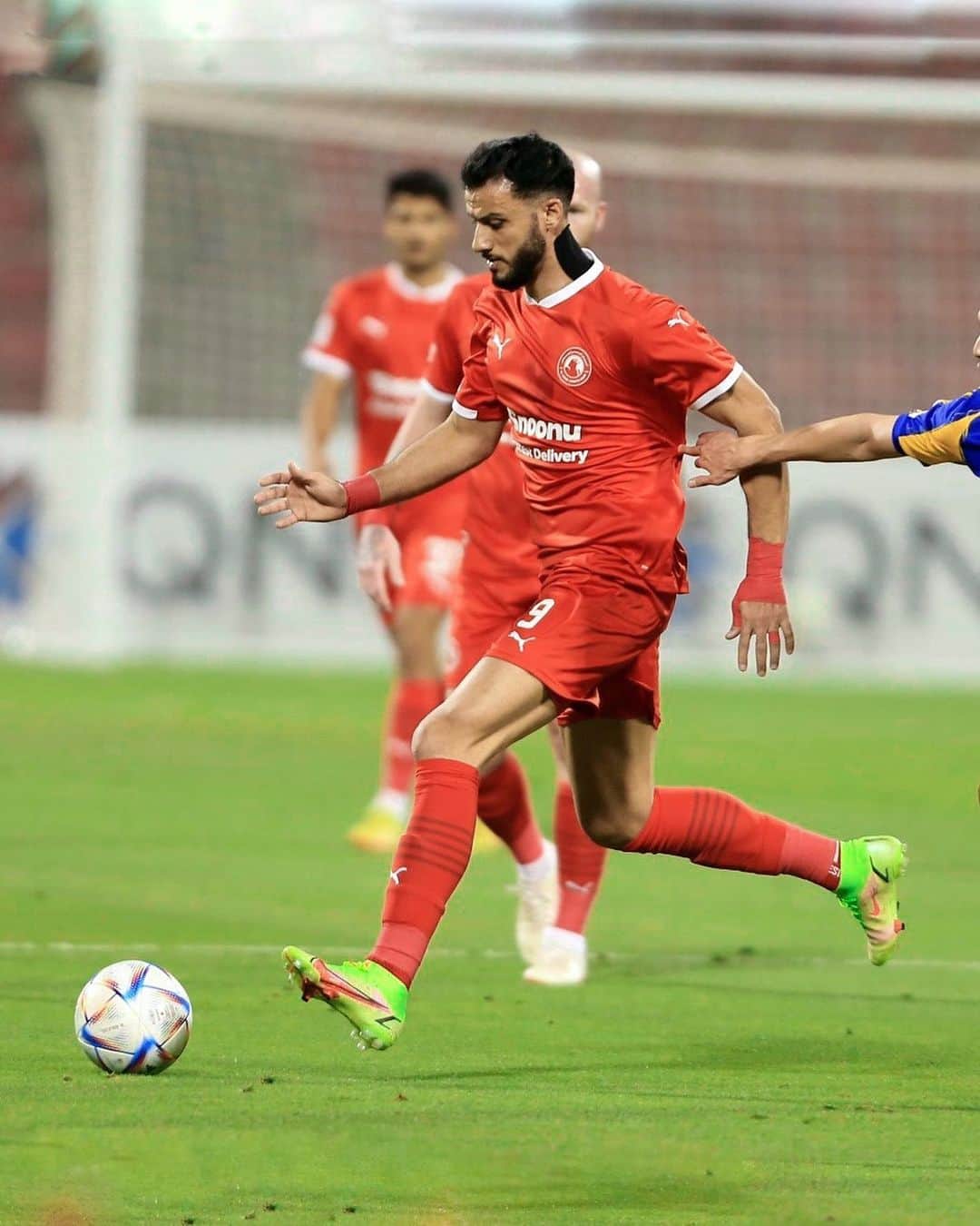 オマル・アッ＝ソーマさんのインスタグラム (オマル・アッ＝ソーマsomah)