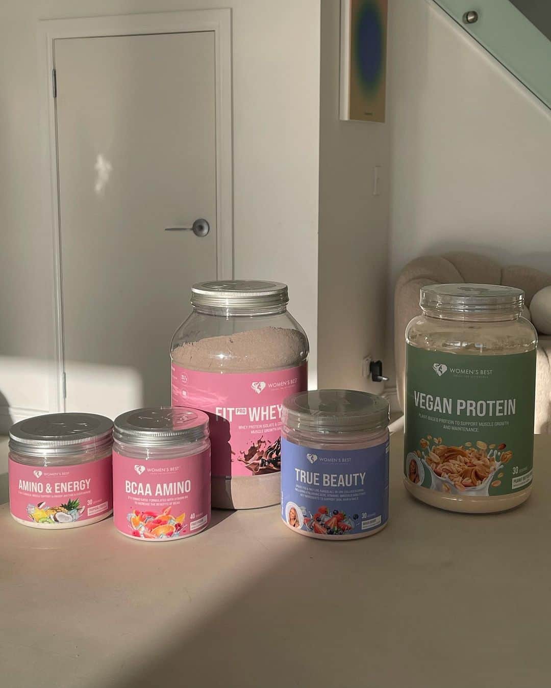 Tammyさんのインスタグラム写真 - (TammyInstagram)「Ok so my go-to supplements @womensbest have rebranded !!🤍 the same high quality ingredients with a fresh new look & feel.  Here’s a few of my fave products, (bcaas, aminos, collagen & protein ofc) how we feeling the new branding? I’ll be going through it all in more detail on my stories for you guys ✨✨ Ad」5月5日 6時02分 - tammyhembrow