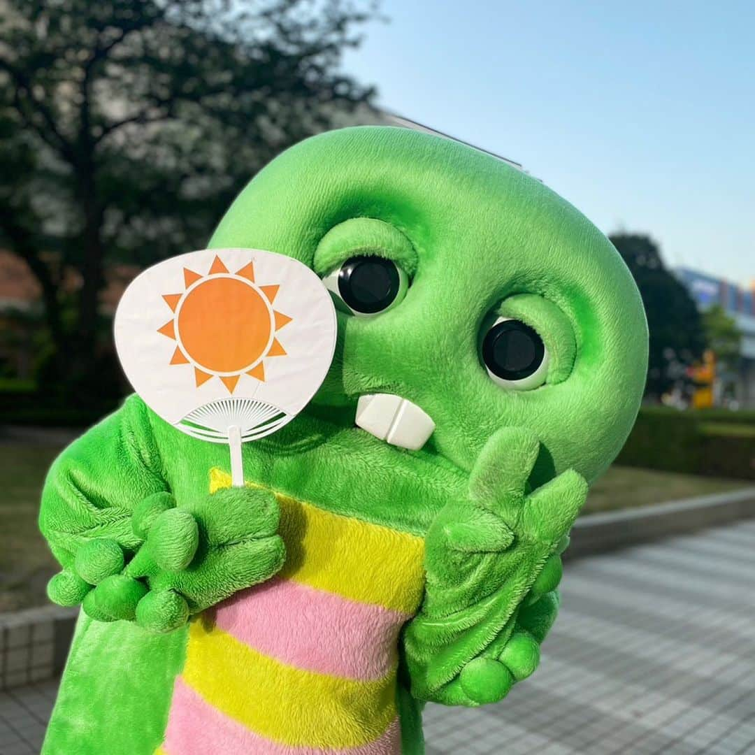 ガチャピンさんのインスタグラム写真 - (ガチャピンInstagram)「おはよー！」5月5日 6時45分 - gachapin_official