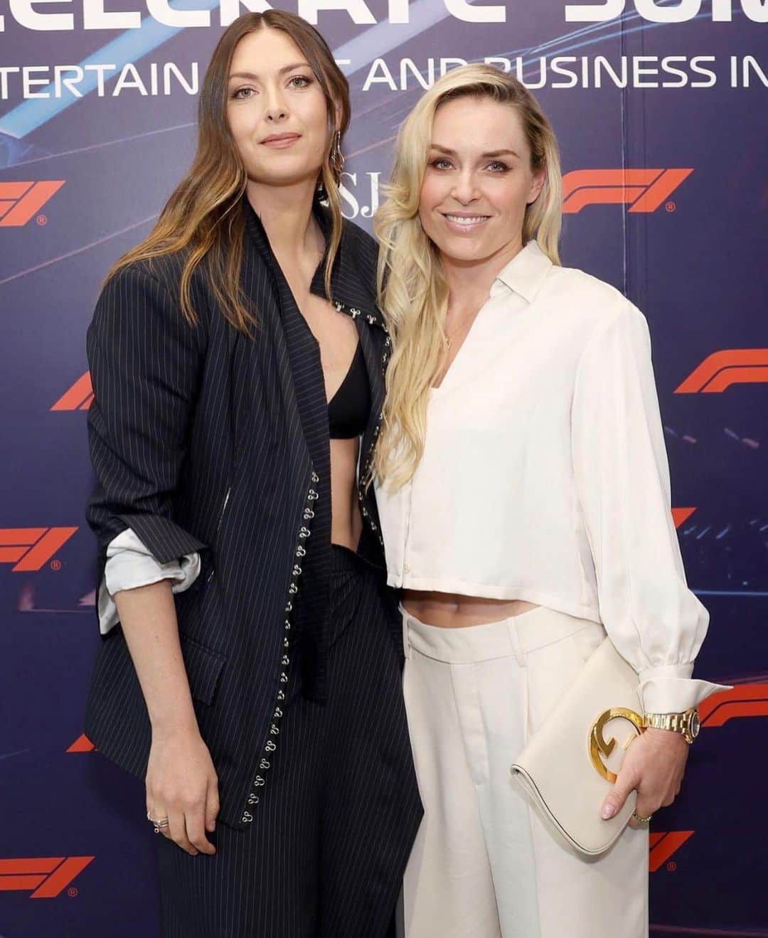 リンゼイ・ボンのインスタグラム：「It was great to be a part of the panel this morning talking about mental health and performance. Great to see you @mariasharapova and @jaylenosgarage . Thank you @wsj and @f1. Can’t wait for this weekend  f🏎️ 💨 🌴   📸 @gettyimages」