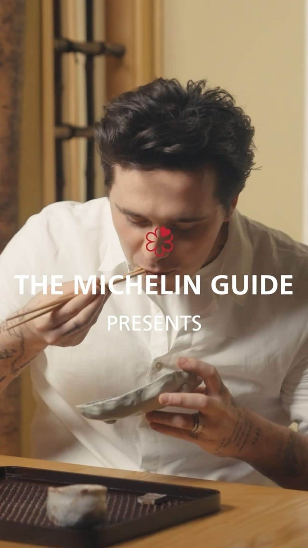 ブルックリン・ベッカムのインスタグラム：「Want to know what the #MICHELINGuide Distinctions mean? I’m excited to break it down at #TwoMICHELINStars @hayatorestaurant + share what excites me about LA’s food scene, and how I use the MICHELIN Guide app.  @michelinguide @hayatorestaurant Chef: @brandon_hayato_go Editorial Director: @edwardbarsamian Michelin Producer, North America: @kateklau Casting Director: @jilldemling Videography: @bfa Director of Post-Production:  @beigerenegade at @thebeigepill Post-production Project Manager: @yes.its.michelle at @thebeigepill Groomer: @mirachai Stylist: @eehay Styling Assistant: @dustinconnorellis Special thanks to @narrativepr」