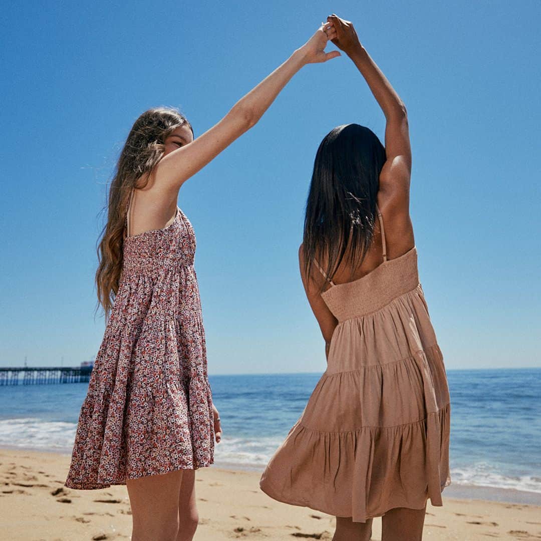 エアロポステールのインスタグラム：「BFFL = Babydoll Friends For Life 💕#WearAero」
