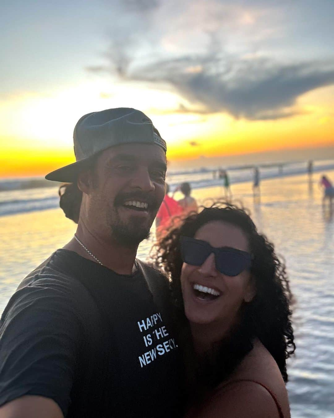 マイケル・フランティさんのインスタグラム写真 - (マイケル・フランティInstagram)「Photo dump! Life lately in Bali - spending time with Taj and @saraagahfranti before heading out to the USA for the #BigBigLove tour, rehearsals with the full band in Bali, and a monumental night at @soulshinebali having our first concert here (with the full band in 10 years! 3rd photo) Sara and I had envisioned this night for the past three years while we expanded Soulshine during some very uncertain times, so it was a very emotional night for all of us!  Soaking in these special moments and… we’re ready to kick off the tour SOON!✌🏾🔥  PS… who else loves the rainbow bathroom at #Soulshine? 🙌🏾  #photodump #carousel #lifelately #bali #michaelfranti」5月5日 8時04分 - michaelfranti