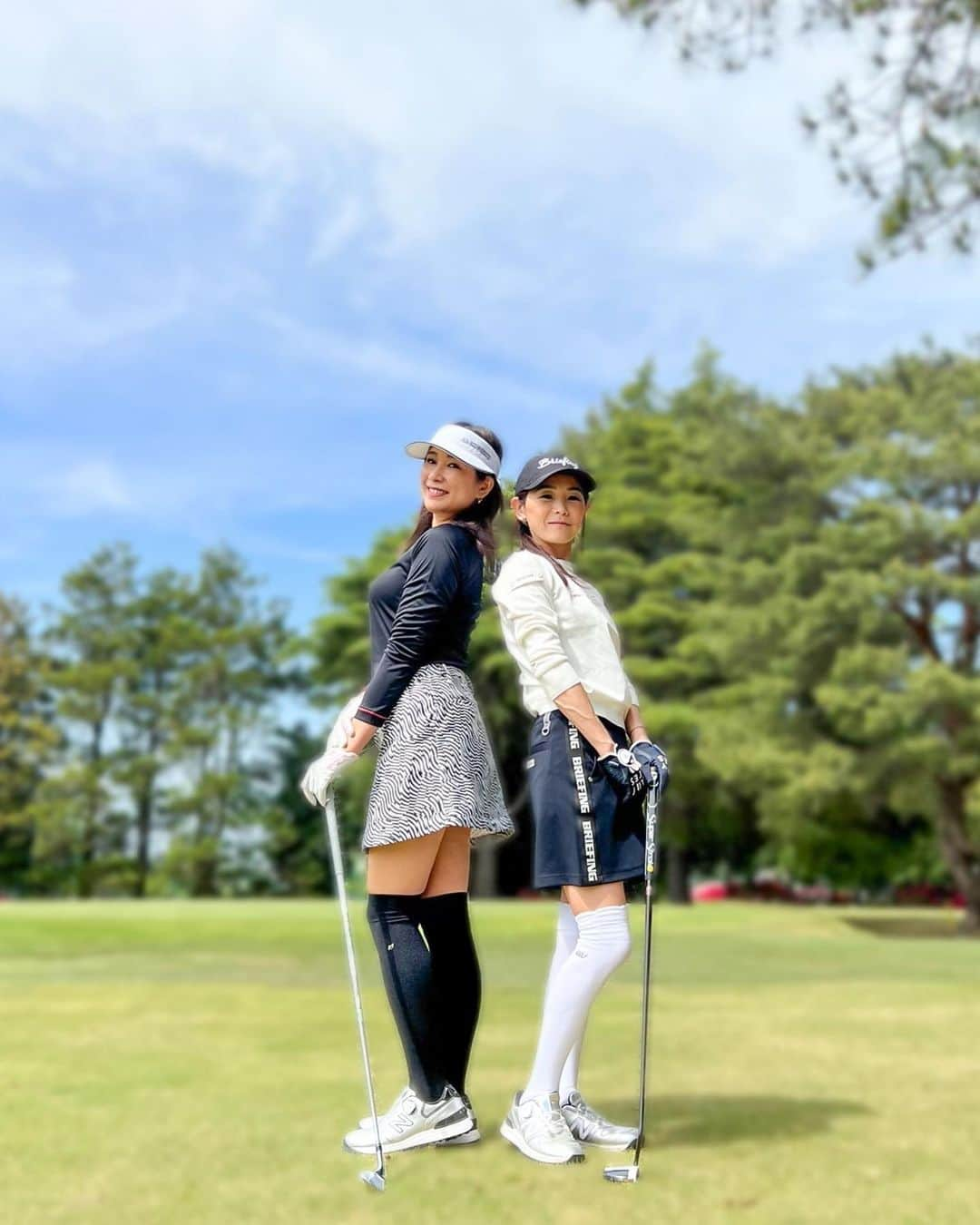 田中浩実さんのインスタグラム写真 - (田中浩実Instagram)「/golf  初のラウンド練習に動画クリエイターのふみちゃんと行ってきました♡ @osho.ff   私はゴルフ初心者なのに嫌がらずむしろ丁寧に優しくアドバイスしてくれる神対応のふみちゃん♡  おかげでボールはまっすぐ行くし、それほど失敗なく楽しく回ることが出来ました！  これからゴルフ備品やファッションも増やしていきたいな！ ふみちゃん、ありがとう🤍   #ゴルフ  #ゴルフ女子  #ゴルフ初心者  #ゴルフ初心者女子  #ゴルフウェア  #ゴルフウエア  #ゴルフコーデ  #エンジョイゴルフ #ゴルフ練習  #ゴルフ練習場  #ラウンド  #ショートコース  #ゴルフデビュー #golf」5月5日 8時05分 - hiromi.tanaka.japan