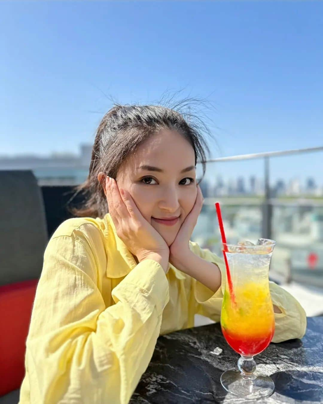 滝沢杏弥さんのインスタグラム写真 - (滝沢杏弥Instagram)「🌬️🍋🍹🥭 #cafe#juice#fashion#tokyo」5月5日 18時30分 - aya_takizawa_