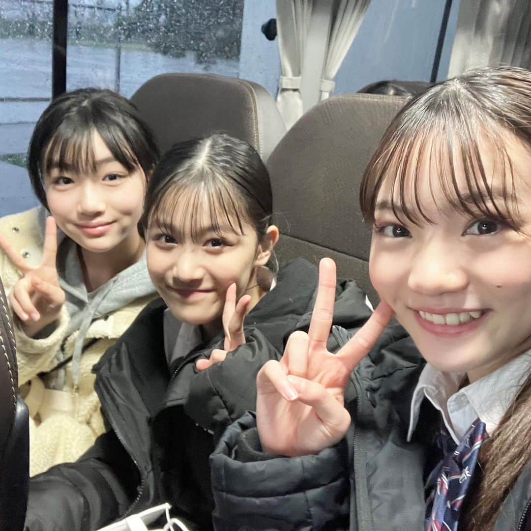 星乃あんなのインスタグラム：「* ルナちゃんとヒメノちゃん🩷  ニコラモデルの皆さんは可愛すぎです👼 いつもの撮影が明るい雰囲気でとっても楽しいです🧡💛  nicola専属モデルオーディションが開催中です！  ニコラモデルになってみたい！と思っている子や挑戦してみたい！と思っている子もどんどん応募してくださいね💕︎  詳しくは「ニコラネット」で検索してね！        #ニコラ #ニコモ #nicola  #ニコラモデルオーディション  #ニコラ6月号発売中」
