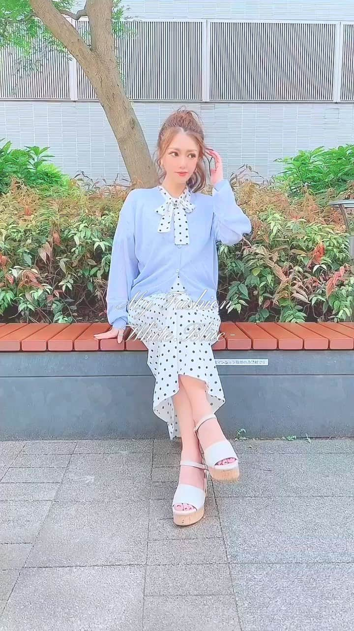 米本紗弥香のインスタグラム：「Dot×Blue👗 色使いも気分も爽やか♬  #location #fashion #ファッション #model #japanesegirl #coordinate #instadaily #lifestyle #instapic #ootd #outfit #springoutfit #springstyle #ファッションコーデ #ファッション #コーディネート #お洒落さんと繋がりたい #今日のコーデ #ファッション #大人女子コーデ #SHEINコーデ #プチプラコーデ #水玉コーデ #カラフルコーデ #カーディガンコーデ #低身長コーデ #152cmコーデ #ZARA #GRL #shein」