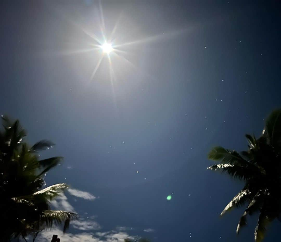 ケイティ・キャシディさんのインスタグラム写真 - (ケイティ・キャシディInstagram)「#FullMoon #Fiji #OffTheGrid #ScorpioMoon」5月5日 19時13分 - katiecassidy