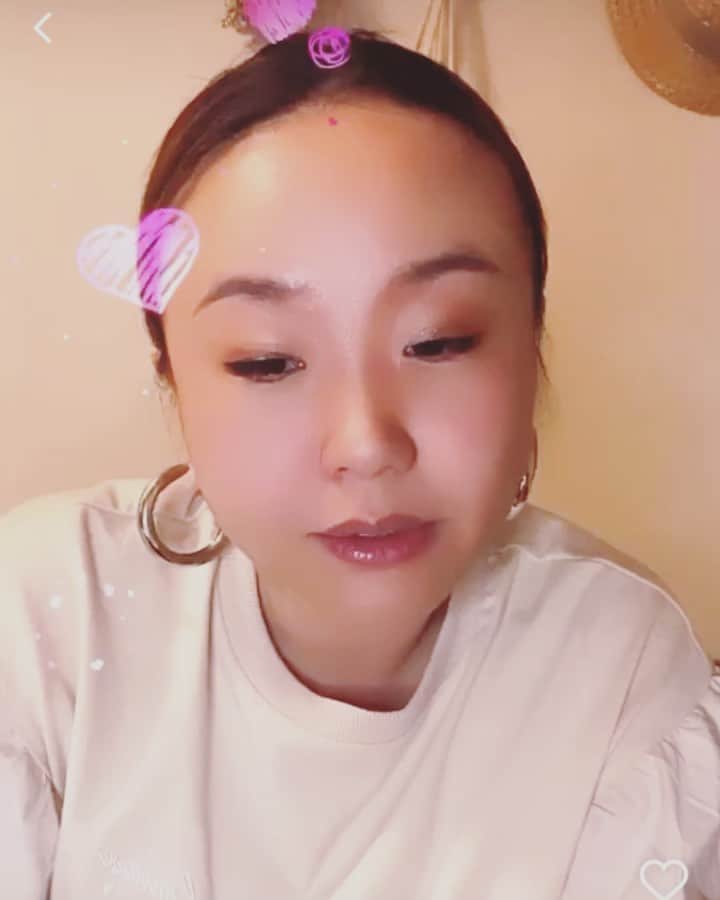 COMA-CHIのインスタグラム：「今回のクラファンをやろうと思った理由、きっかけについて。世界の舞台で、日本人としての魂のこもった音楽を作りたいと感じた。それを、“みんなと一緒に”作っていきたいと思った、というお話。 #クラファン #クラウドファンディング #campfire」