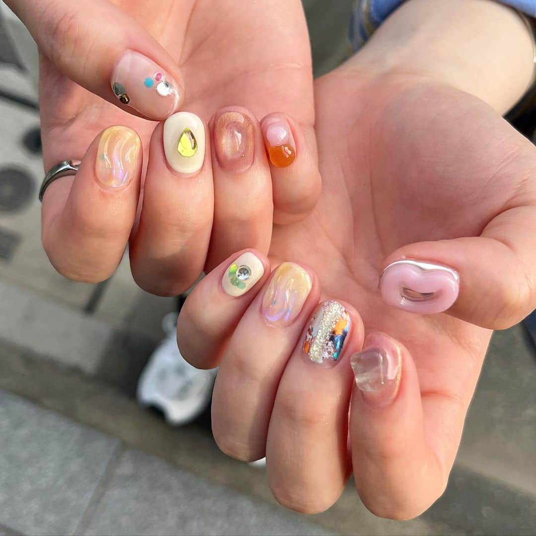 赤木 桃 #ちゃんものインスタグラム：「いつも好き放題おまかせでさせてもらってありがとう😋🍬」