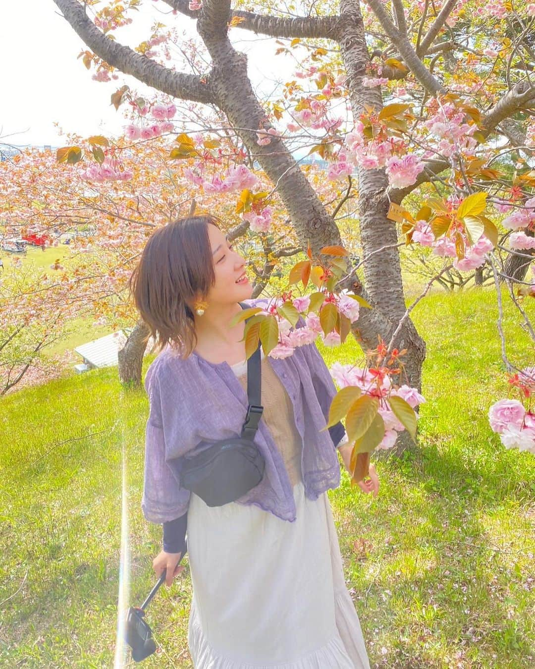 湯木慧さんのインスタグラム写真 - (湯木慧Instagram)「日本国花苑桜まつり！🌸 #秋田 #井川町 #日本国花苑 #桜まつり」5月5日 19時51分 - yukiakirart