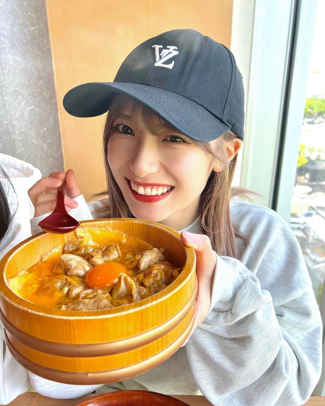 のインスタグラム：「なごや〜🐣」