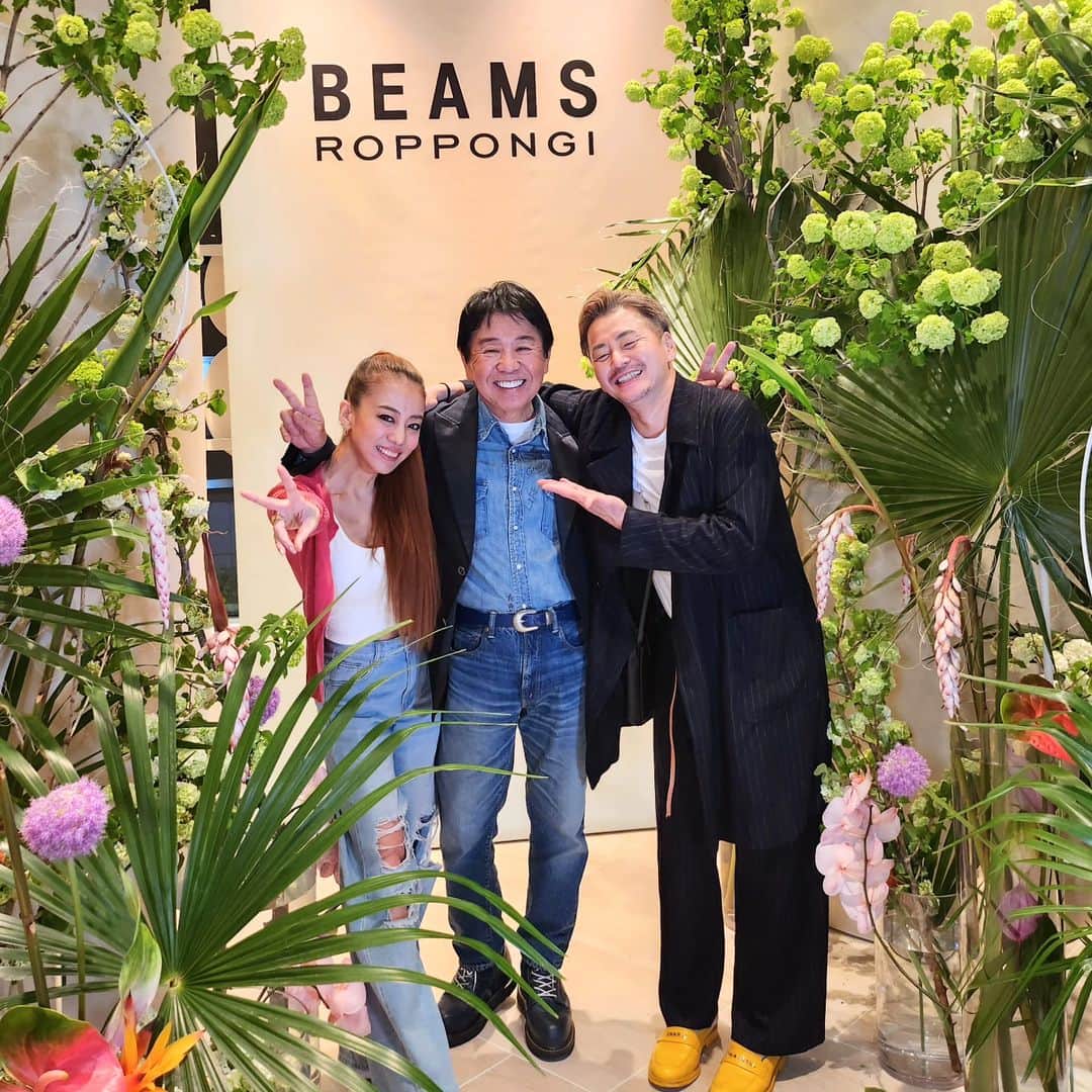 福川雅顕さんのインスタグラム写真 - (福川雅顕Instagram)「. @beams_official  六本木ヒルズ店リニューアルおめでとうございます . @taracyan3  @yuabiru74  . #beams 洋服だけじゃなくて ライフスタイルなものも充実してて 韓国のベッドリネンが可愛すぎたけど、バカ高かった…」5月5日 19時53分 - masaakifukugawa