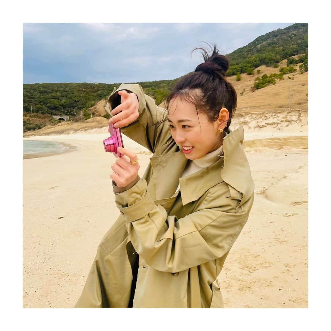 福原遥さんのインスタグラム写真 - (福原遥Instagram)「. #朝ドラ#舞いあがれ！ 半年間にわたって放送した内容を、ギュッと凝縮した総集編を放送致します☺︎ 総合テレビ 前編が本日5月5日午後13:05〜14:30 そして、後編が午後14:30〜15:55 放送です！  BS4Kでは5月6日前編が午後13:00〜14:25、後編が午後14:25〜15:50です！ またあの世界を味わえると思うと今からニヤニヤが止まりません！ でも舞いあがれ！チームの皆さんに会いたくなっちゃいますね、、、😭💓 皆さん是非楽しんでください！  写真は、大好きな五島列島にクランクアップ後またプライベートでお邪魔させて頂いた時の写真✨ たくさんたくさんお世話になり、第二の家族のような存在の五島列島の皆さん💓 行くたびにパワーをたくさん頂ける大切な場所です😌」5月5日 11時44分 - haruka.f.official