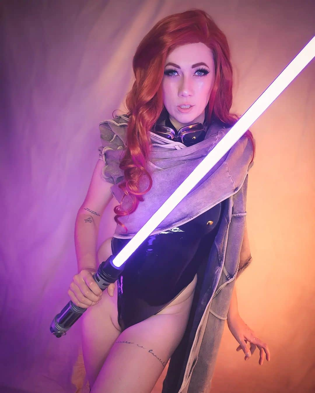 リンジー・エリースさんのインスタグラム写真 - (リンジー・エリースInstagram)「Happy Star Wars Day and May the 4th be with you 💜」5月5日 12時20分 - gglindsayelyse