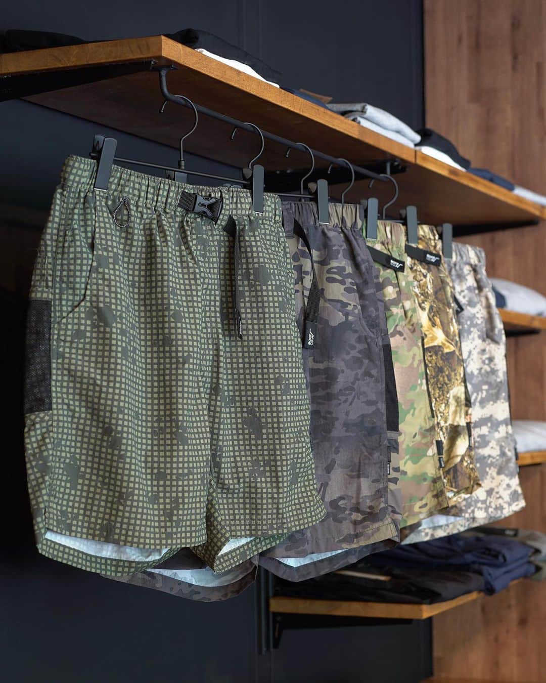 ROOT CO. Designed in HAKONE.さんのインスタグラム写真 - (ROOT CO. Designed in HAKONE.Instagram)「. Camouflage collection.  #root_co #rootco #amphibiawatersideshorts #outdoor #outdoors」5月5日 13時01分 - root_co_official
