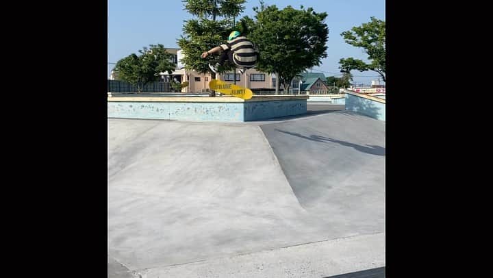 中山楓奈のインスタグラム：「路面✨✨ @murasakisports_official  @nikesb  @elementskateboards  @elementjapan  @diamondsupplyco  @ninja_bearing  #NiX #ちなつ均整院」