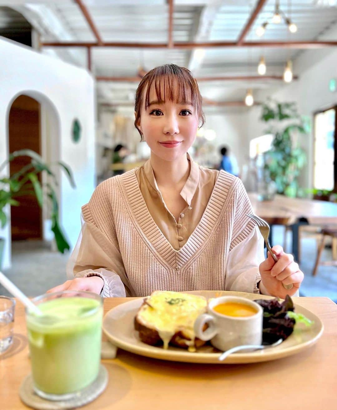 島川未有のインスタグラム：「まーた素敵なカフェを見つけてしもうた🥹  #徳島カフェ#徳島ランチ#徳島コーヒー#徳島グルメ#ootd」