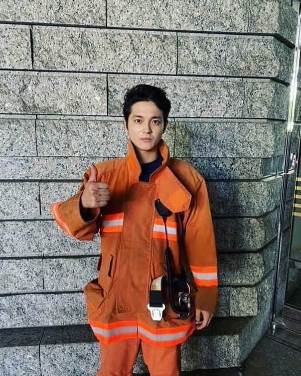 Ryosuke Miyake 三宅亮輔のインスタグラム：「劇場版『TOKYO MER〜走る緊急救命室〜』 千住隊の新人、戸越役で出演致しております。 是非とも劇場でご覧ください。  #tokyomer  #劇場版tokyomer」