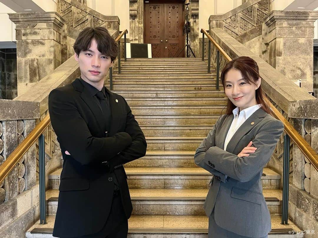 のインスタグラム：「. ／ #弁護士ソドム 第2️⃣話 今夜8時放送⚖️ ＼  正反対の渉(#福士蒼汰)と まどか(#玄理) がバディを組むことに⁉️  二人の関係性にもご注目ください🙌🏻  #TVer でリアルタイム配信📱✨ ⏩https://tver.jp/lp/live/simul/ler3w4p0yr  #テレビ東京 #ドラマ8」