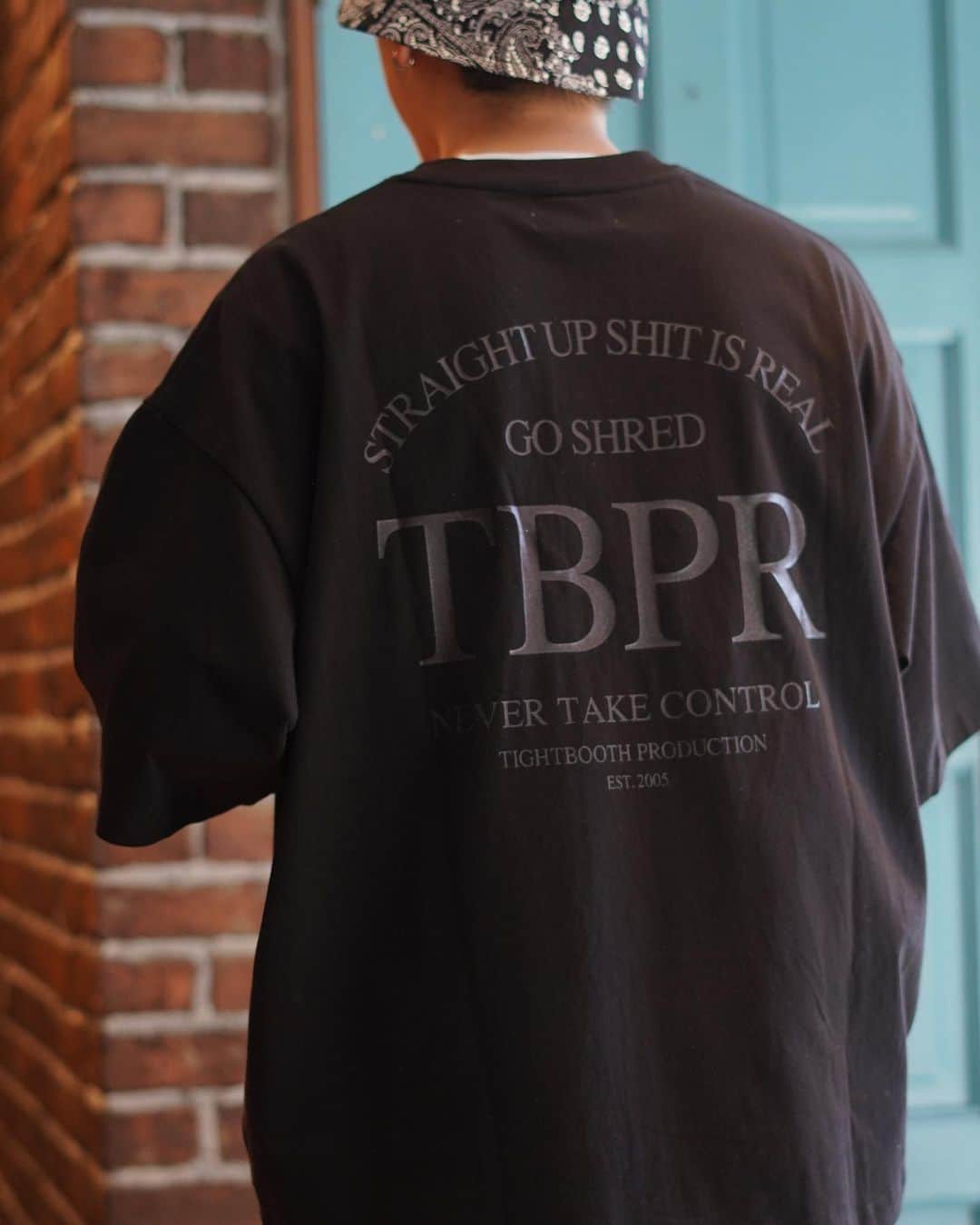 ARKのインスタグラム：「TIGHTBOOTH  STRAIGHT UP T-SHIRT ￥9,900- (tax  in)  #tightbooth #tightboothproduction  @arknets_jp_official」