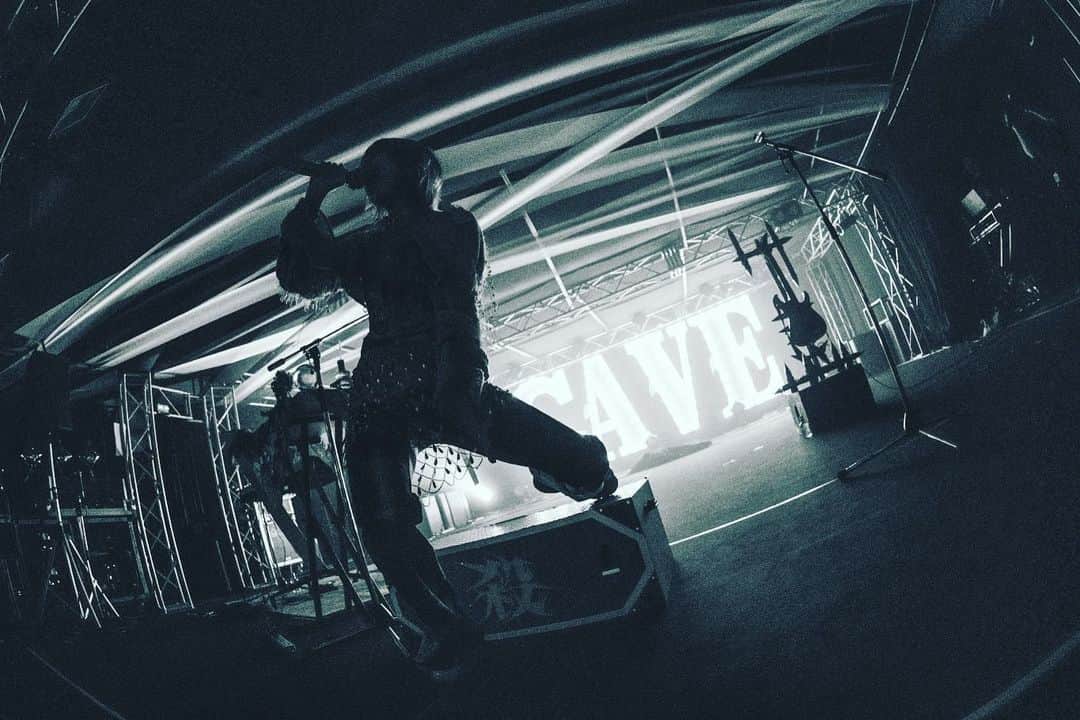 4s4kiさんのインスタグラム写真 - (4s4kiInstagram)「2023.5.5 VIVA LA ROCK 2023  1 I LOVE ME 2 LOG OUT 3 ring ring, you kill me 4 超破滅的思考 5 Paranoia 6 escape from (Piano ver.) 7 クロニクル 8 おまえのドリームランド  有難うございました！  Photo by ハタサトシ」5月5日 15時14分 - asaki_a_a