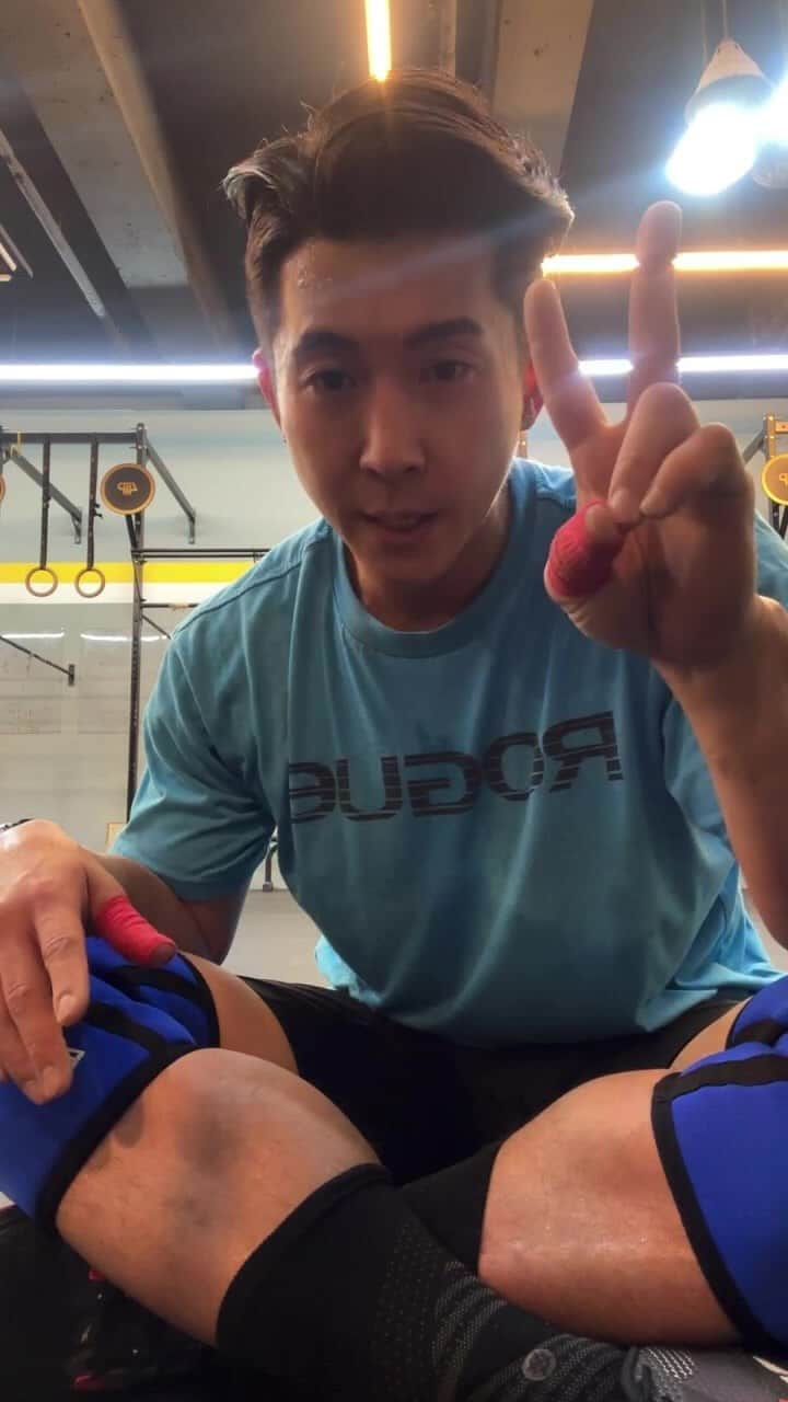 ブライアンのインスタグラム：「Kelly랑 저랑 어린이날 팀 운동 중~」