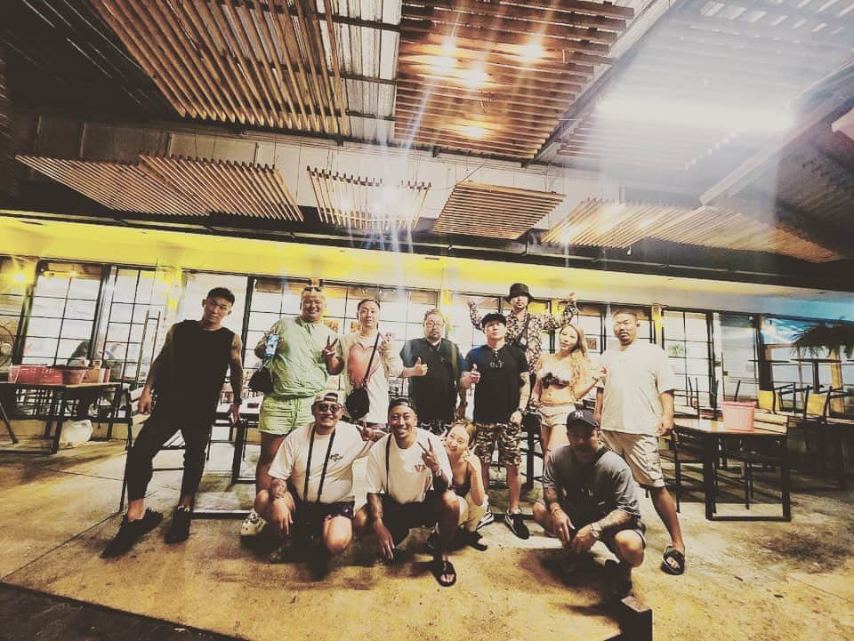 関谷勇次郎さんのインスタグラム写真 - (関谷勇次郎Instagram)「1人ジャガルタからタイランド入り。 🇹🇭で全国の仲間と合流。 帰りはクアランプール経由で帰国。 毎年恒例行事としてやりましょうオスオス‼︎  #ソンクラン #タイランド #旧正月 #水掛祭り #千葉 #沖縄 #名古屋 #東京」5月5日 17時18分 - sekiya.y.3pound