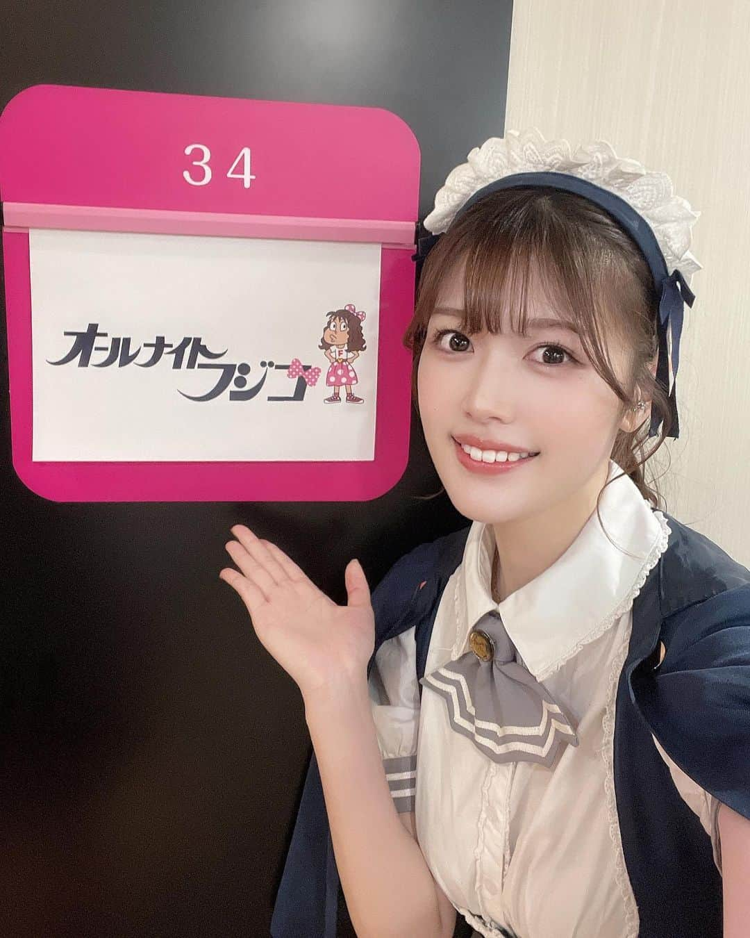 渚カオリさんのインスタグラム写真 - (渚カオリInstagram)「🎀今夜𝟮𝟰:𝟱𝟱〜🎀 　2時間の生放送❕ ⁡ #オールナイトフジコ 今宵も出演させていただきます🎶 フジコネシートにも注目よろしくお願いします🍸 ⁡ TVerで見逃し配信もあります🫶🏻」5月5日 17時21分 - kaorinsta_